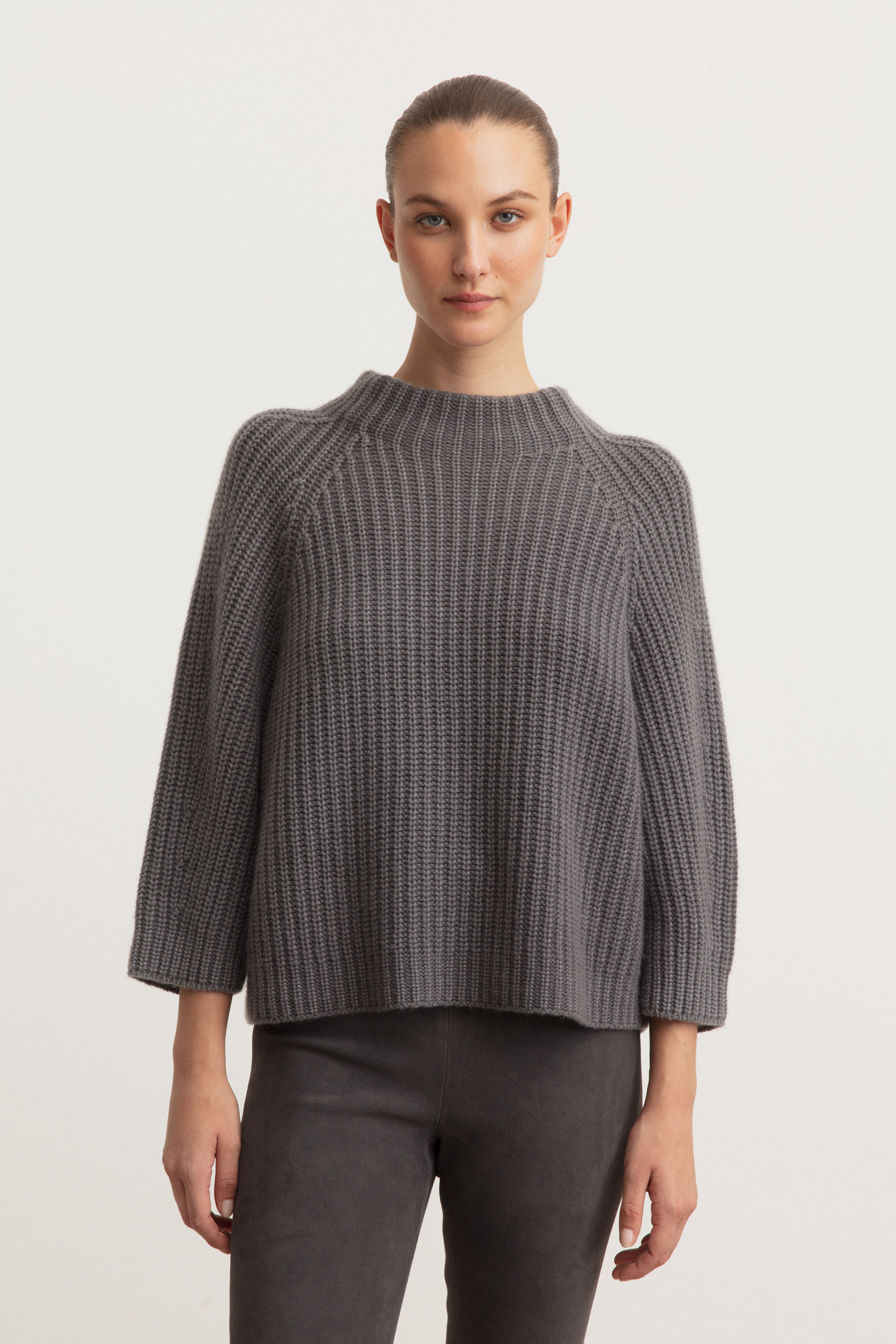 Stonewashed Cashmere Pullover