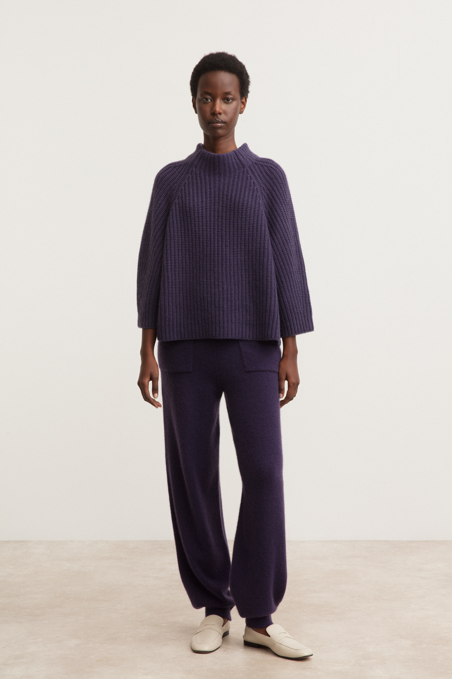 Stonewashed Cashmere Pullover