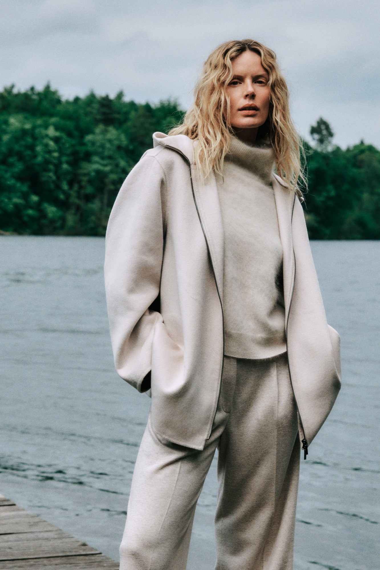 Brushed Cashmere Pullover