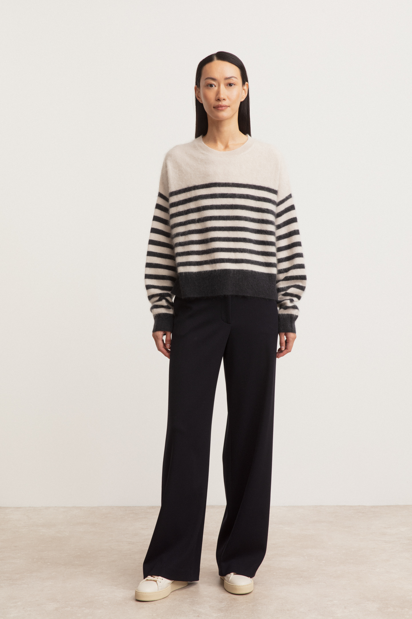 Brushed Cashmere Pullover